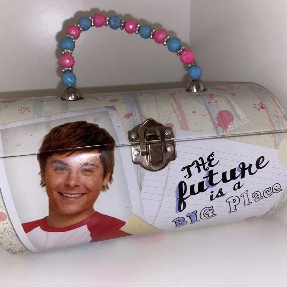 Disney HS Musical "The Future is a Big Place" Tin Pocketbook by The Tin Box Co.